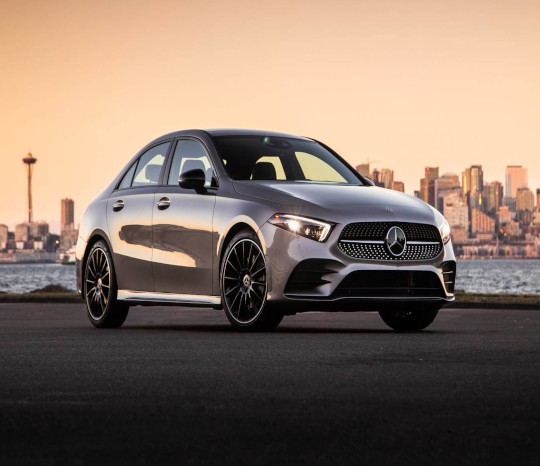 Mercedes Benz